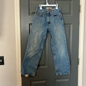 Levi’s Loose Straight 569 Regular 25X26 vintage, holes in back.